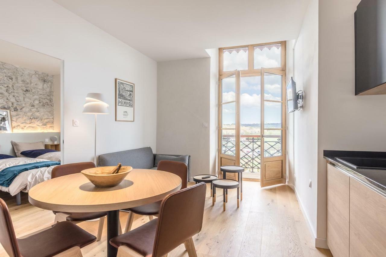 Jondoni Laurendi Kanbo Aparthotel Cambo-les-Bains Bagian luar foto